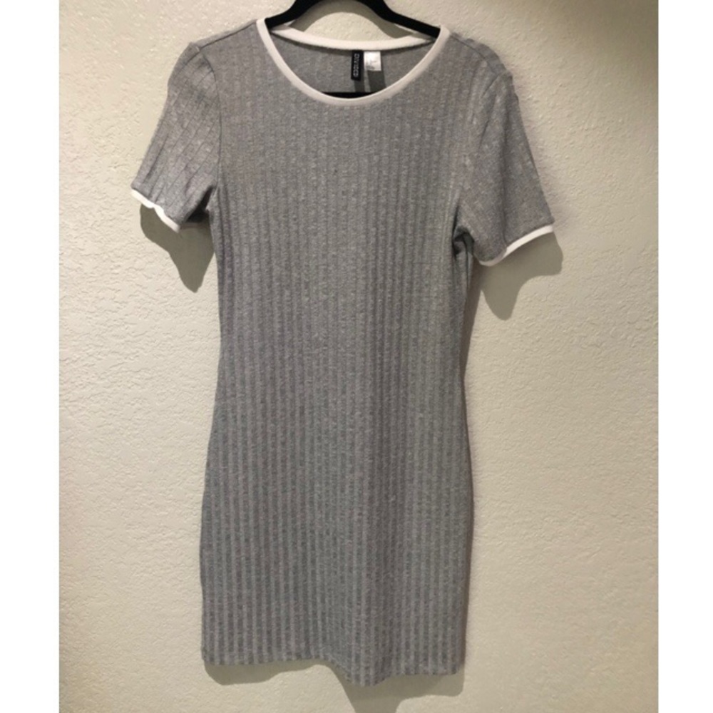 Divided H&M - Picture 3 of 3